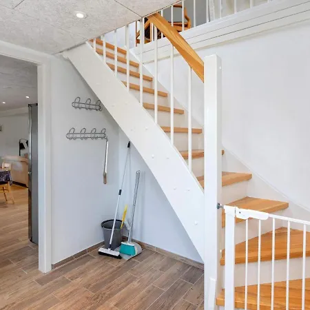 Two-bedroom In 6 * Lokken