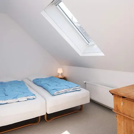 Two-bedroom In 6 * Lokken